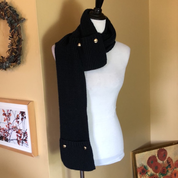 MICHAEL KORS 78”L x 6.5”W Long Woven Scarf Gold Logo Hardware Pockets - Picture 8 of 16